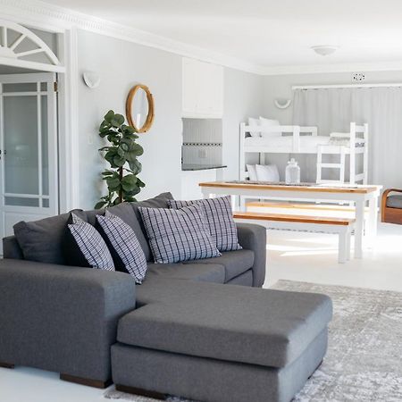 Nahoon Beach Villas Self Catering Apartments East London Exterior photo