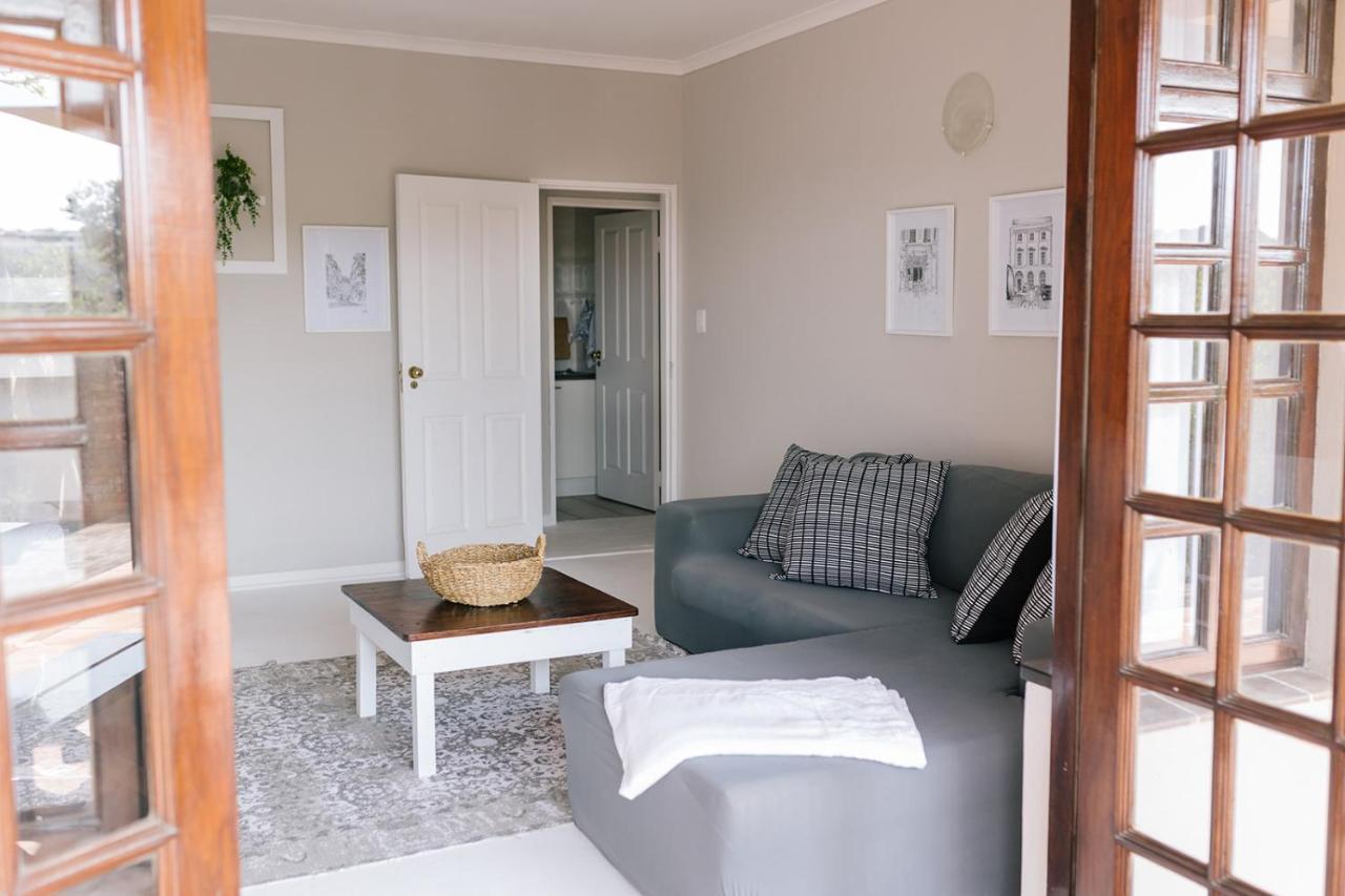 Nahoon Beach Villas Self Catering Apartments East London Exterior photo